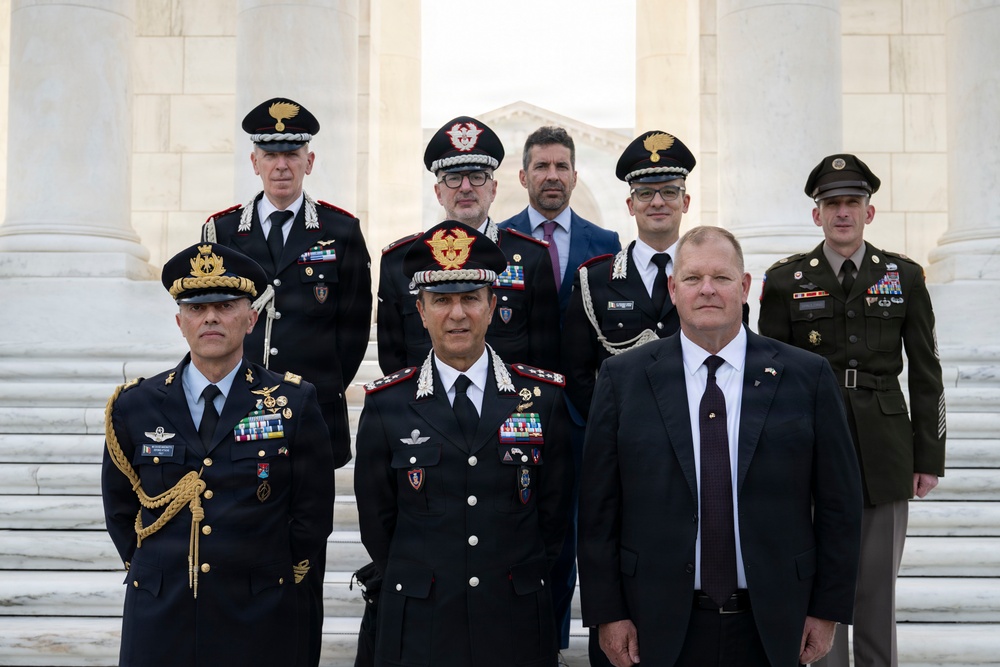 Italian Commander General of the Carabinieri Corps Lt. Gen. Salvatore Luongo Visits ANC