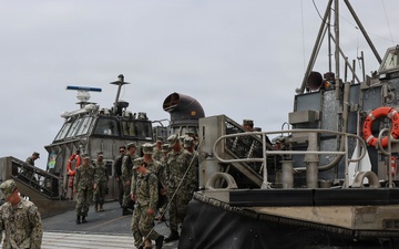 Midshipmen Attend Navy Beach Operation Demonstration