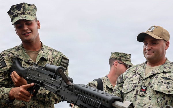Midshipmen Attend Navy Beach Operation Demonstration