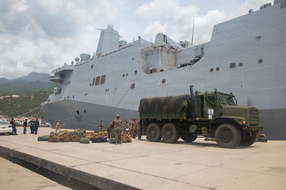 LCF-24: Cross-deck aboard USS San Antonio