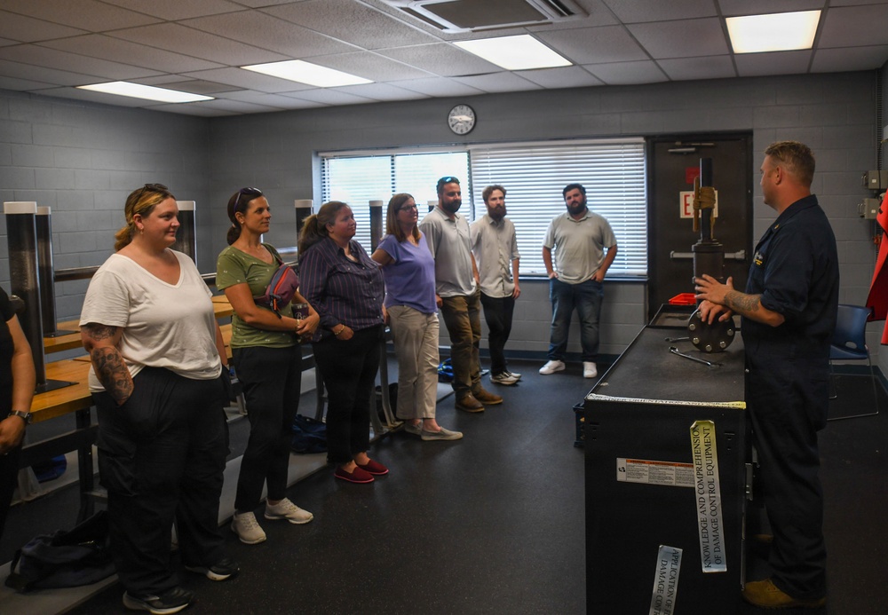 Southeastern Connecticut Chamber of Commerce Visits Military Facilities Around New London