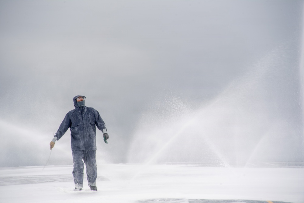 USS Carl Vinson (CVN 70) conducts aqueous film-forming foam testing