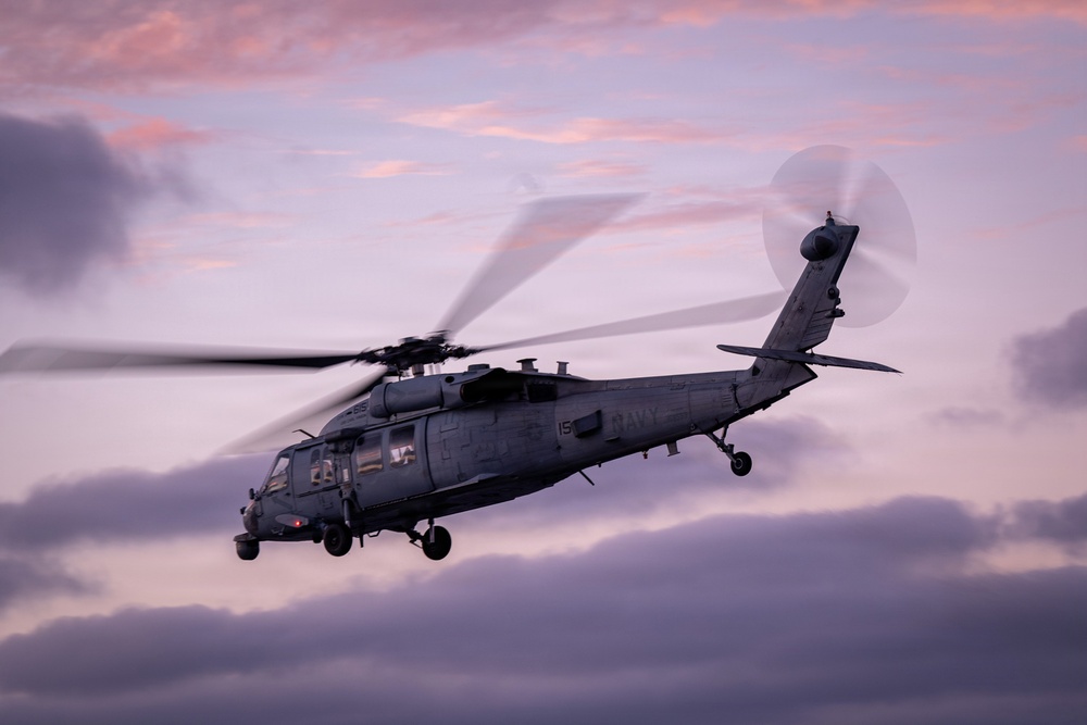USS Carl Vinson (CVN 70) conducts flight operations