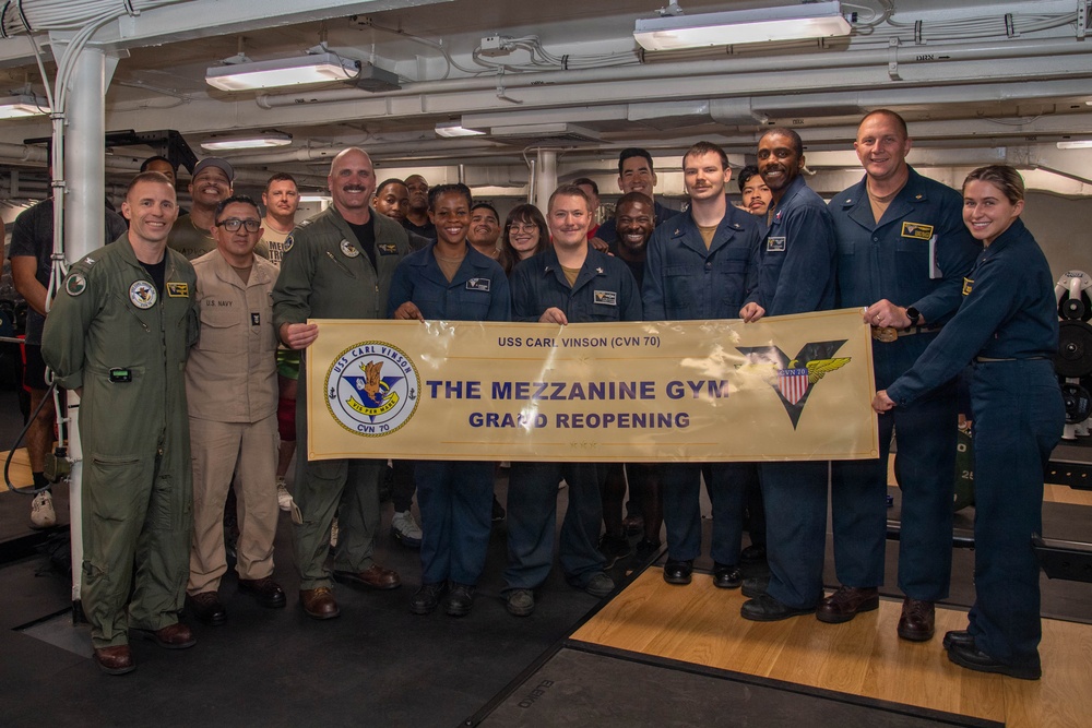 Grand opening of MWR gym on USS Carl Vinson (CVN 70)