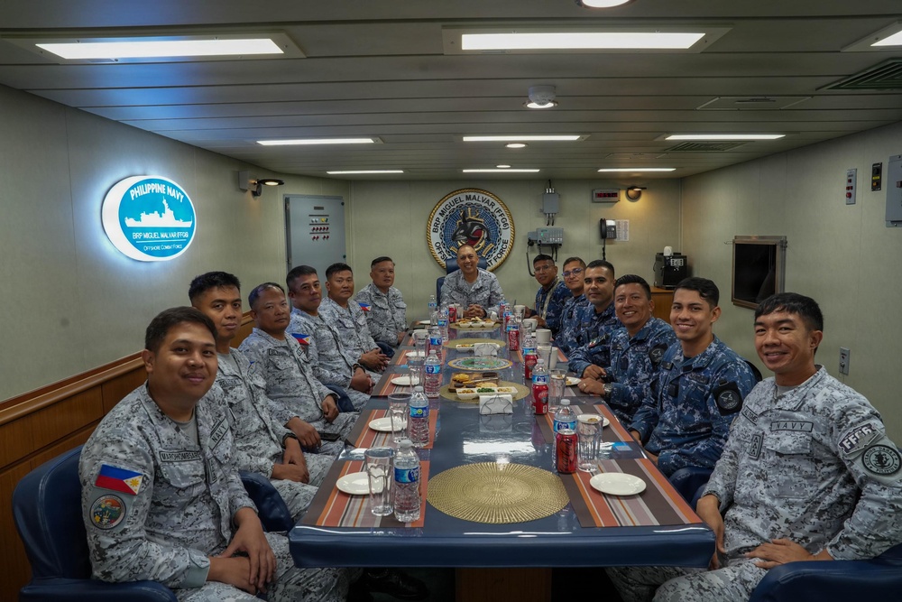 Philippine, Mexican Navy personnel share meal aboard BRP Miguel Malvar