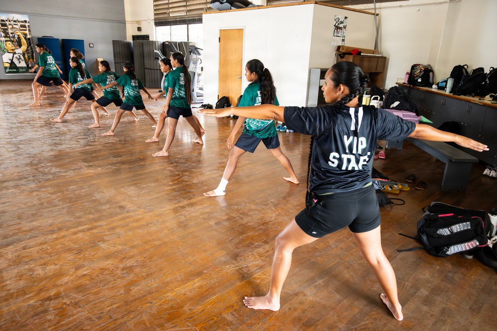 94th AAMDC Soldiers help mentor YIP students