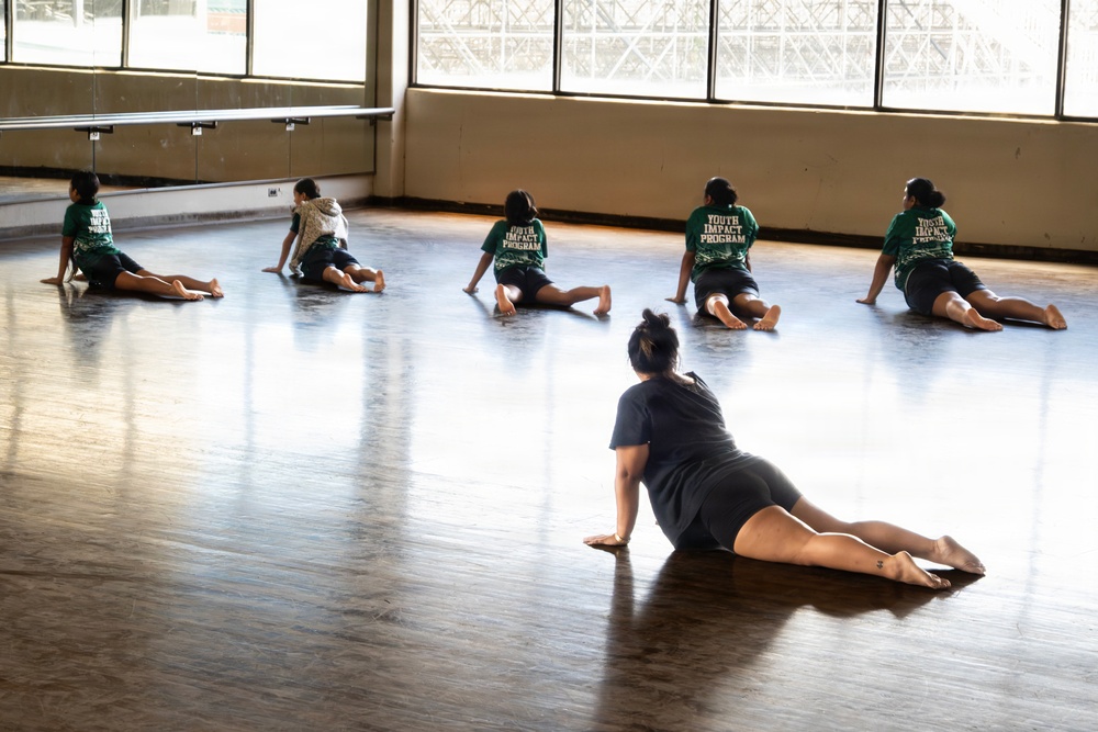 94th AAMDC Soldiers help mentor YIP students