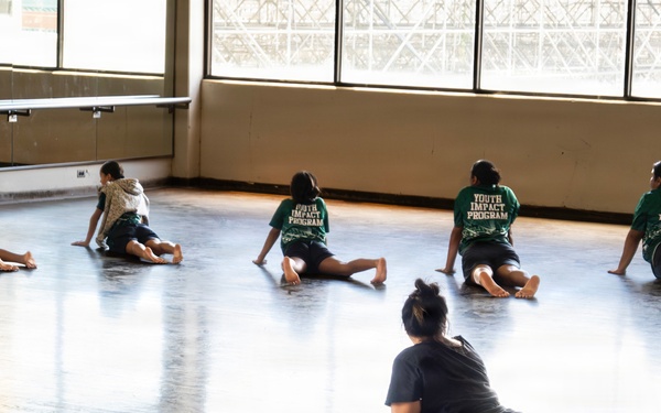 94th AAMDC Soldiers help mentor YIP students