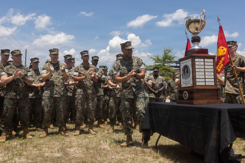 II Marine Expeditionary Force 2nd Radio Battalion “Chesty” Puller Award ceremony