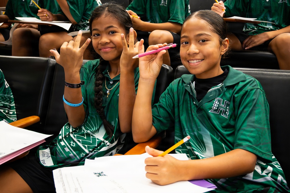 94th AAMDC Soldiers help mentor YIP students