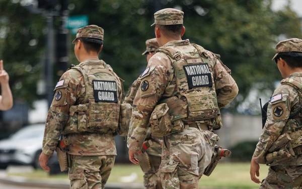 Arkansas Guardsmen Patrol Nation’s Capitol