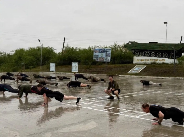 11th Airborne Paratroopers Train Mongolian Forces for Alaska Joint Exercise