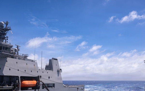 Canadian Halifax-class frigate Regina participates in a replenishment at sea with HMNZS Aotearoa