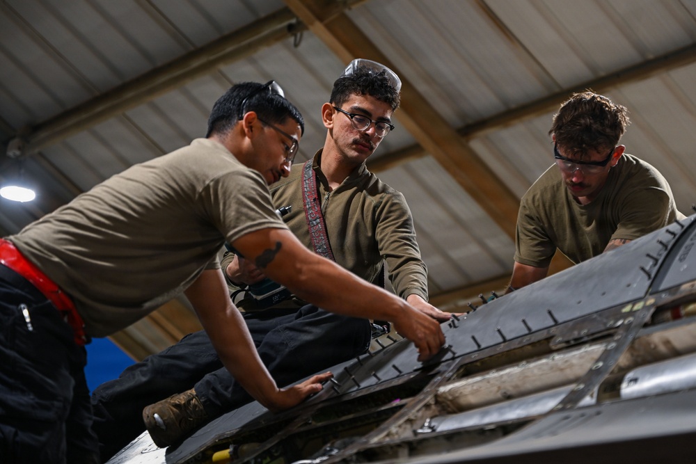 Maintainers move the mission in CENTCOM AOR