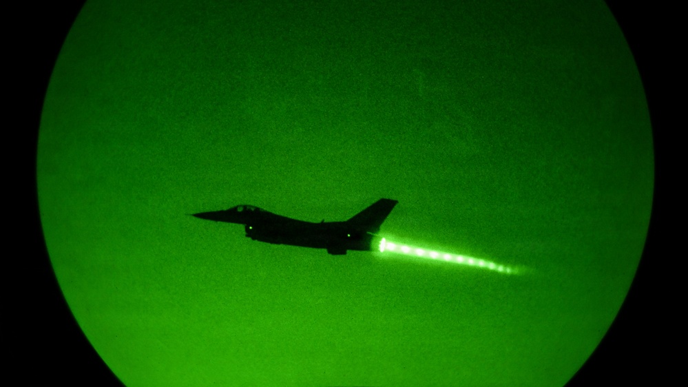 CENTCOM Airmen keep the Falcon fighting ready