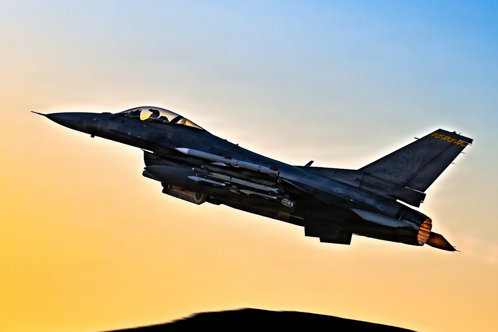 U.S. F-16 Fighting Falcons takeoff in CENTCOM AOR