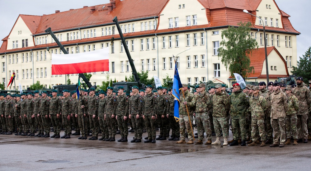 NATO FLF Battle Group‑Poland joins 15th Giżycko Mechanized Brigade for 32nd Anniversary Ceremony
