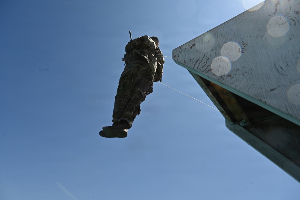 40th Infantry Division asses Jungle Operations Training Course