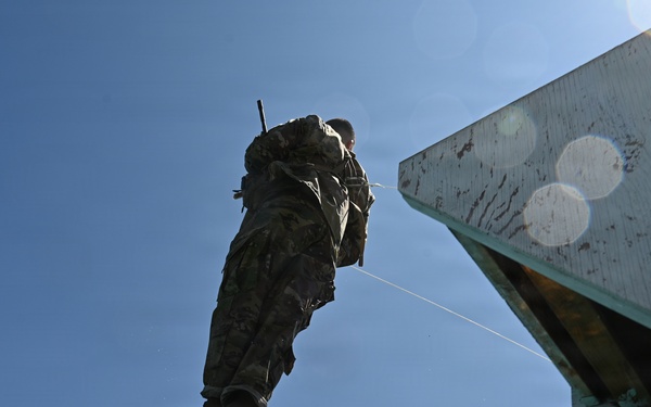 40th Infantry Division asses Jungle Operations Training Course