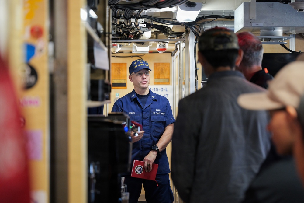 U.S. Coast Guard Supports Los Angeles Fleet Week 2026