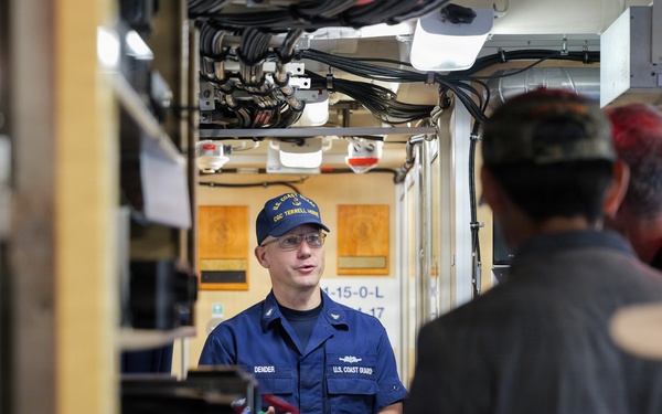 U.S. Coast Guard Supports Los Angeles Fleet Week 2026