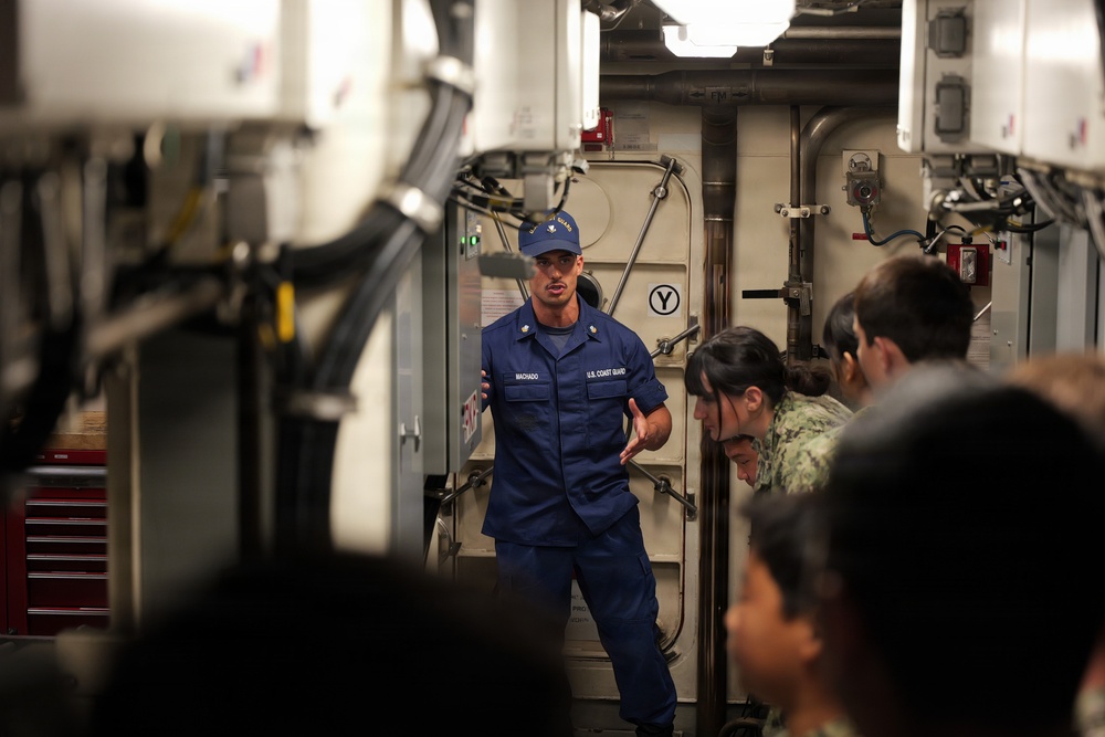 U.S. Coast Guard Supports Los Angeles Fleet Week 2026