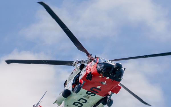 U.S. Coast Guard Supports Los Angeles Fleet Week 2026