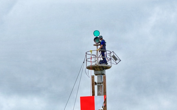 U.S. Coast Guard repairs aids in Guam