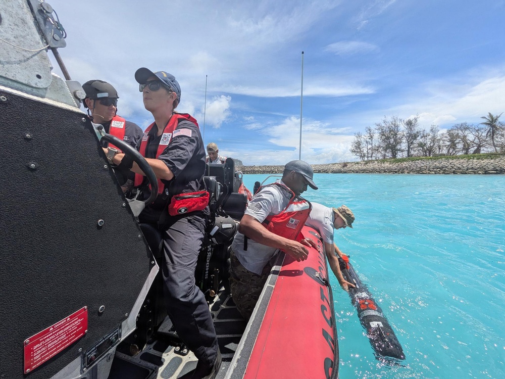 U.S. Coast Guard assesses Port of Rota