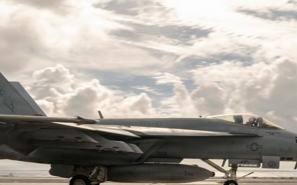 George Washington Conducts Flight Operations