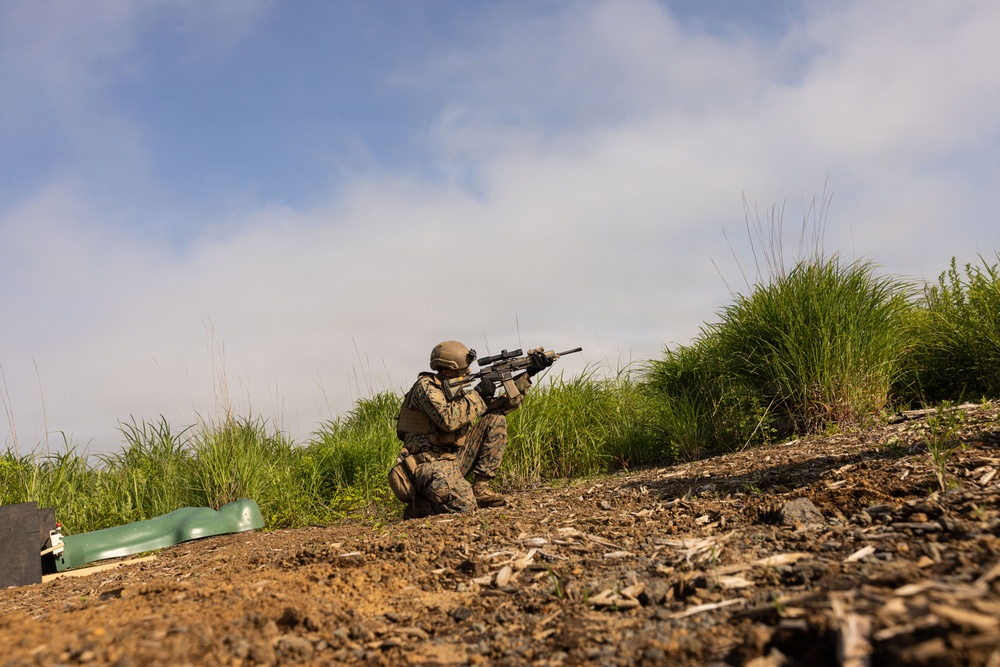 12th LCT Charlie Company Executes Squad Attacks at Camp Fuji