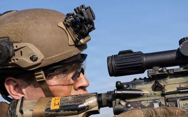 12th LCT Charlie Company Executes Squad Attacks at Camp Fuji