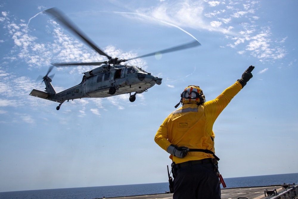 USS Mount Whitney Midhshipmen Helicopter Ride