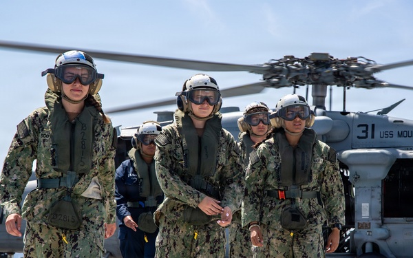 USS Mount Whitney Midhshipmen Helicopter Ride
