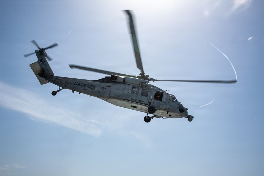 USS Mount Whitney Midhshipmen Helicopter Ride