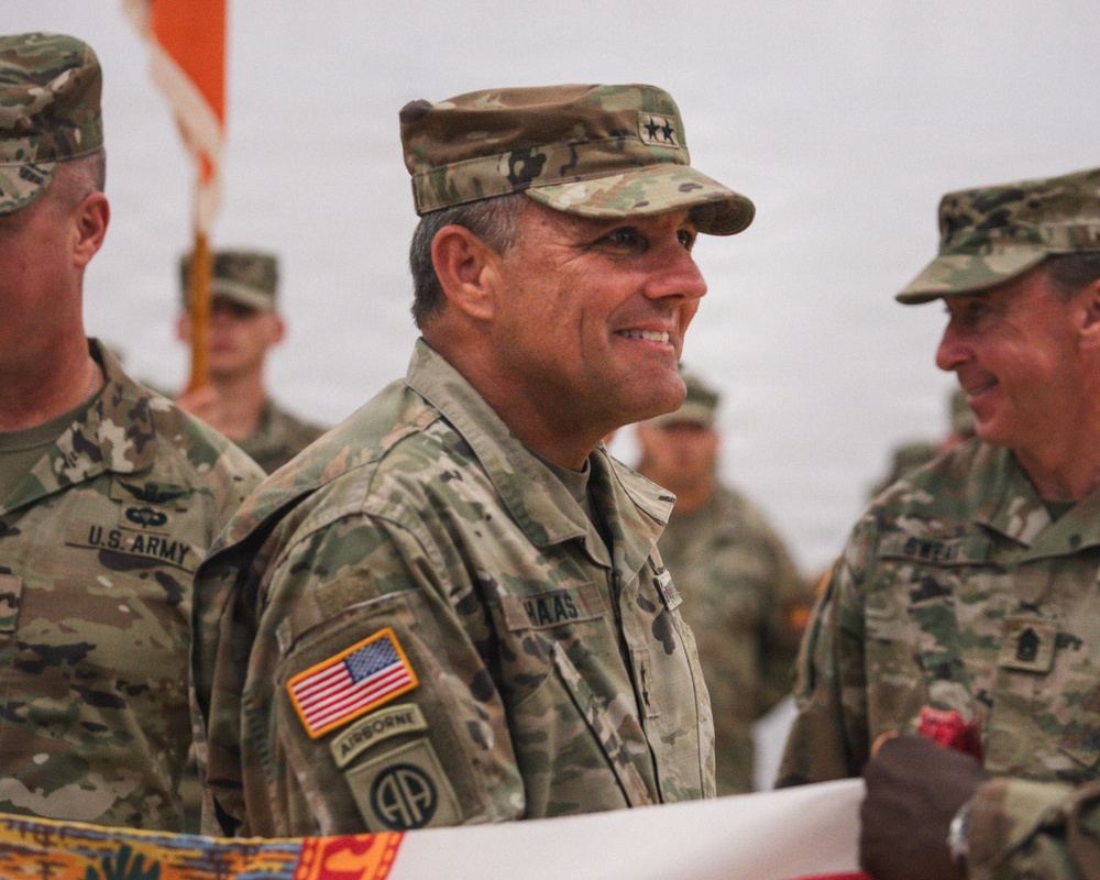 Signal Soldiers support security