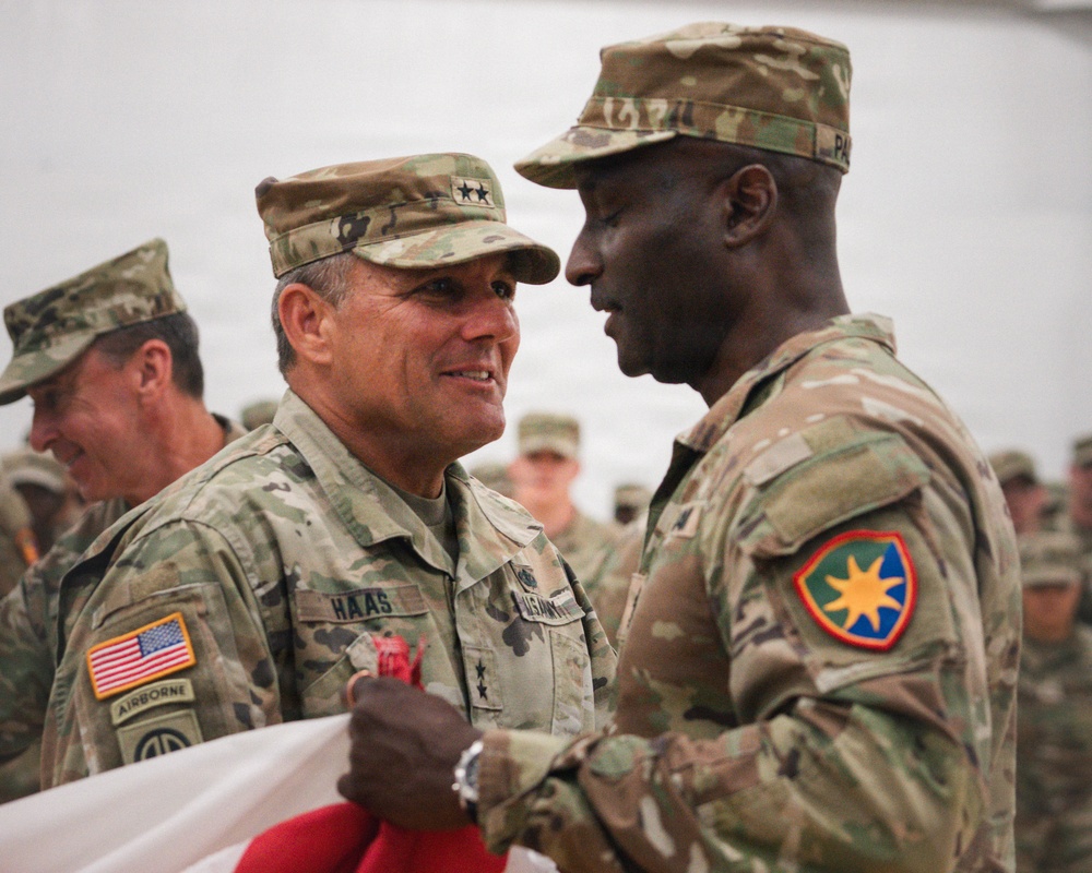 Signal Soldiers support security