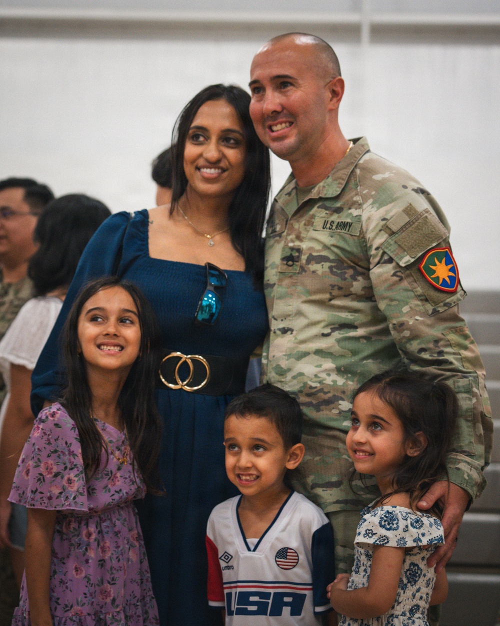 Signal Soldiers support security
