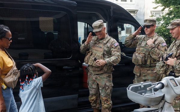 DCNG Commanding General Visits JTF-DC National Guardsmen