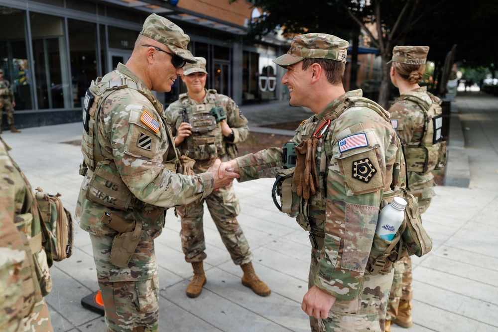 DCNG Commanding General Visits JTF-DC National Guardsmen
