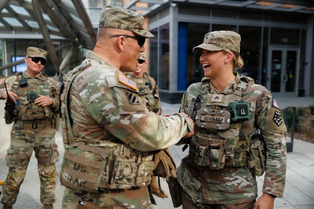 DCNG Commanding General Visits JTF-DC National Guardsmen