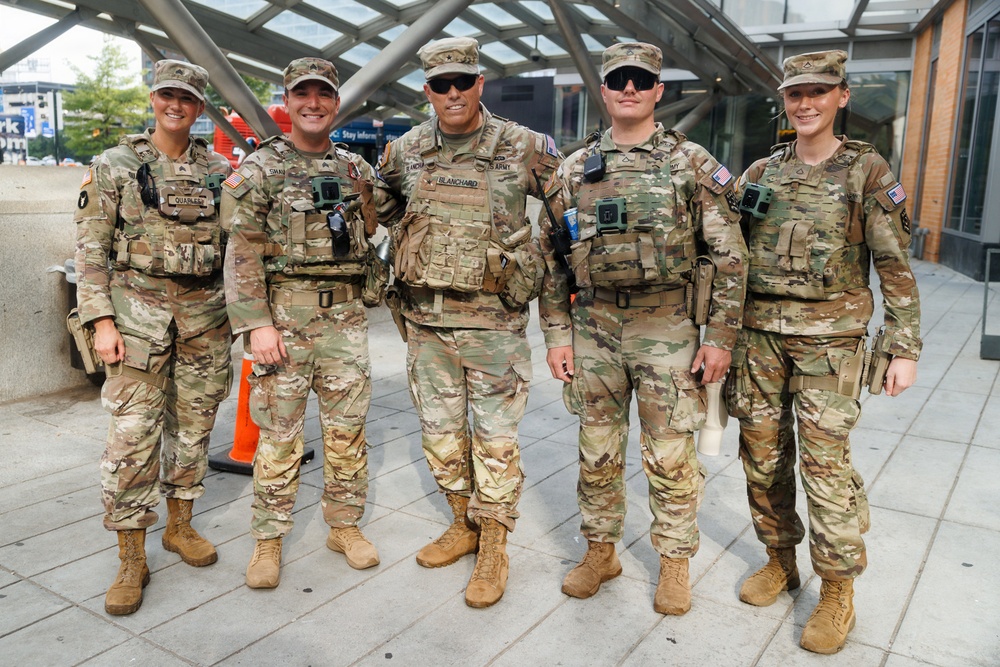DCNG Commanding General Visits JTF-DC National Guardsmen