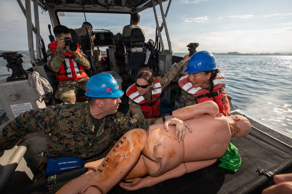 CJLOTS 26: Joint services conduct CASEVAC training in South Korea