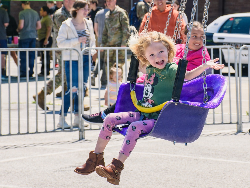 442d Fighter WIng Holds Annual Family Day