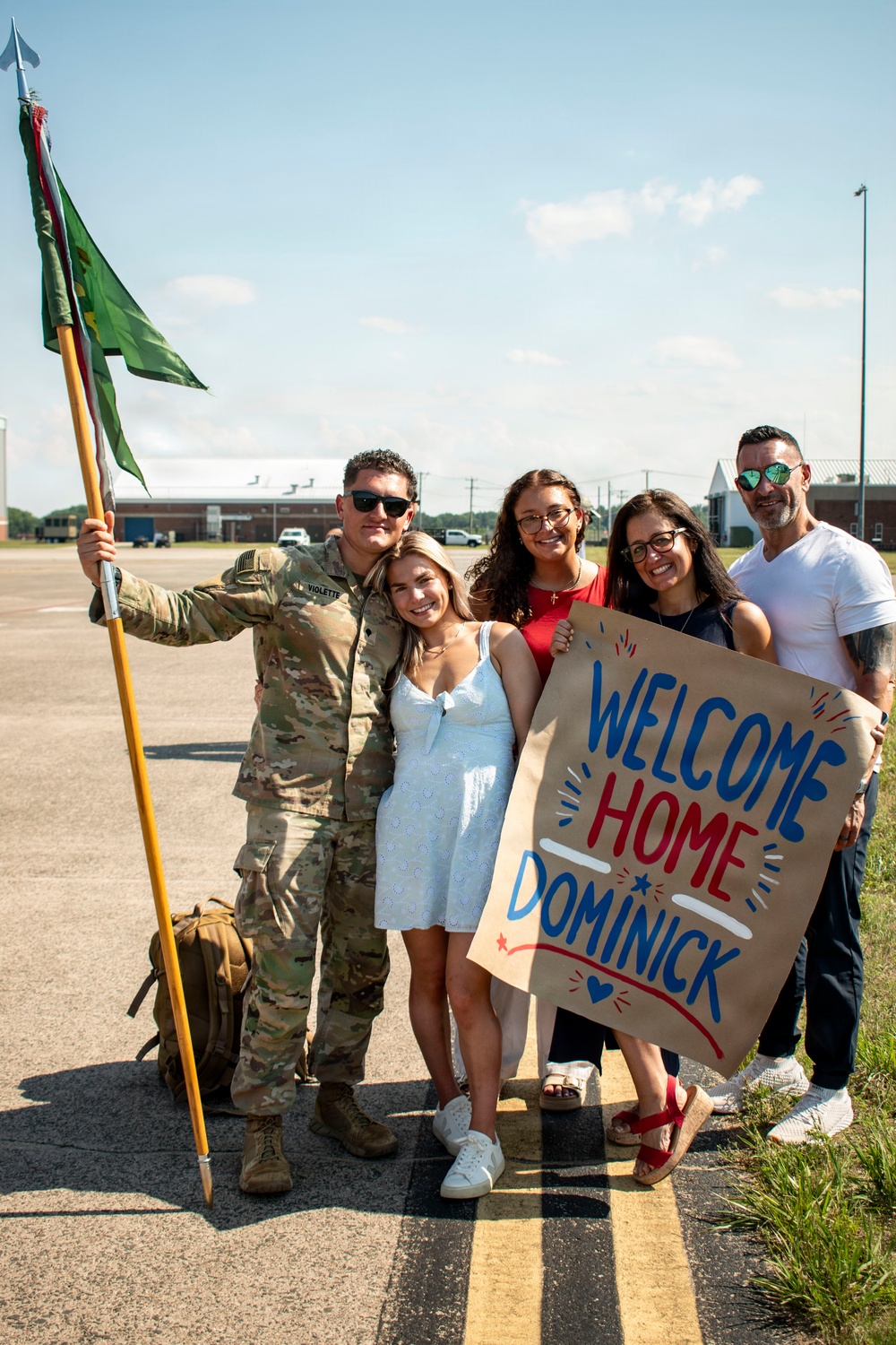 Familes and Friends welcome the 643rd Military Police Company