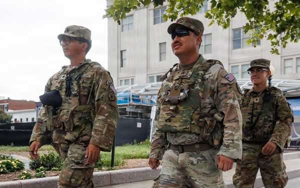 NVNG Guardsmen Patrol Nation’s Capital