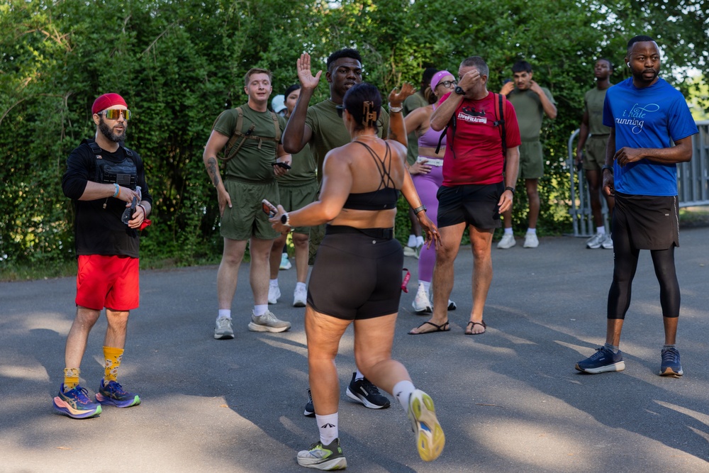 U.S. Marines and Bostonians participate in Sunrise Run Event