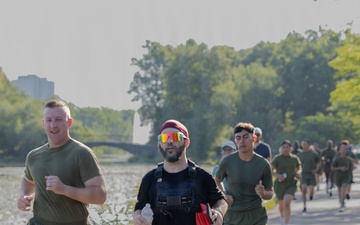 U.S. Marines and Bostonians participate in Sunrise Run Event