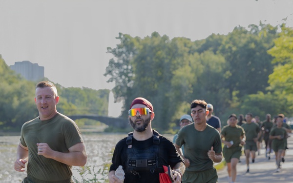 U.S. Marines and Bostonians participate in Sunrise Run Event