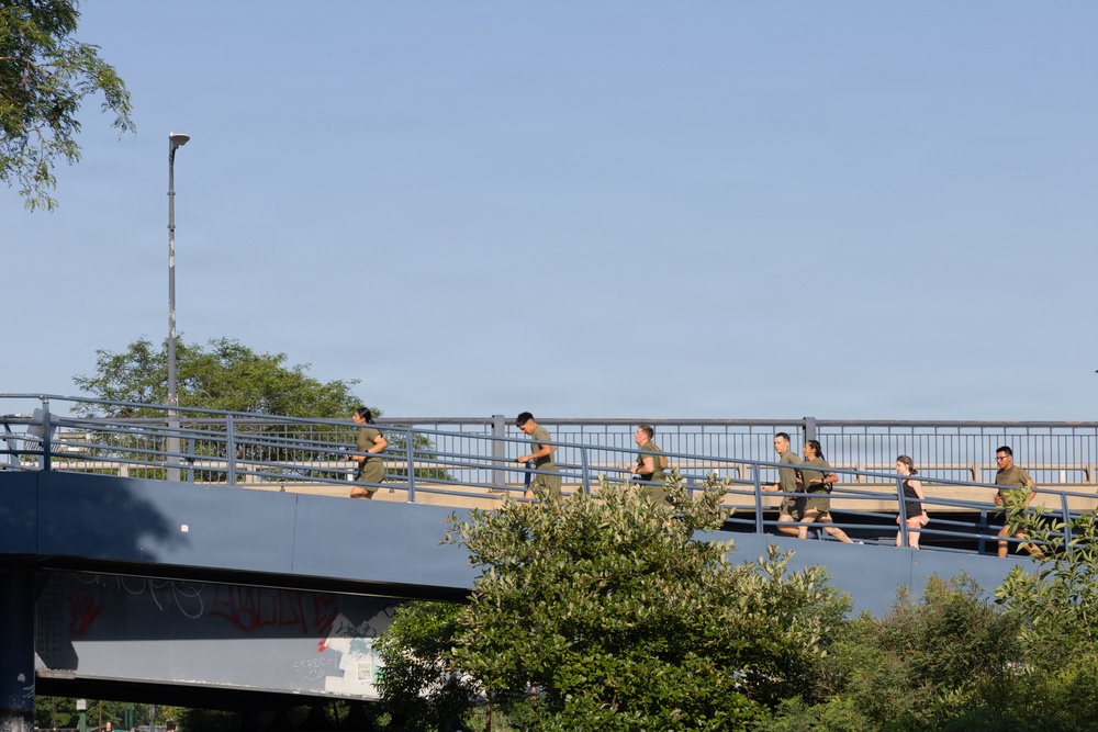 U.S. Marines and Bostonians participate in Sunrise Run Event